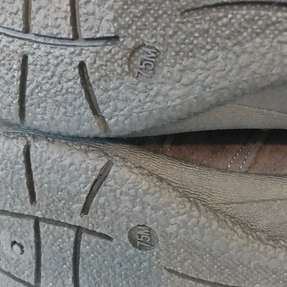 ALPINE WOODS GRAY FAUX FUR ANKLE BOOTS SIZE 7.5 NWOT - Picture 6 of 7